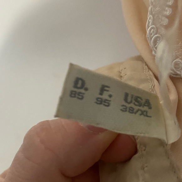 Vintage 1990s La Perla Lace Corset in pristine condition - Picture 4 of 5